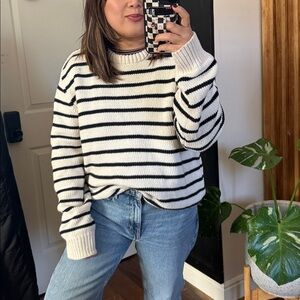Zara Oversized Striped Knitted Crew Sweater. Size L